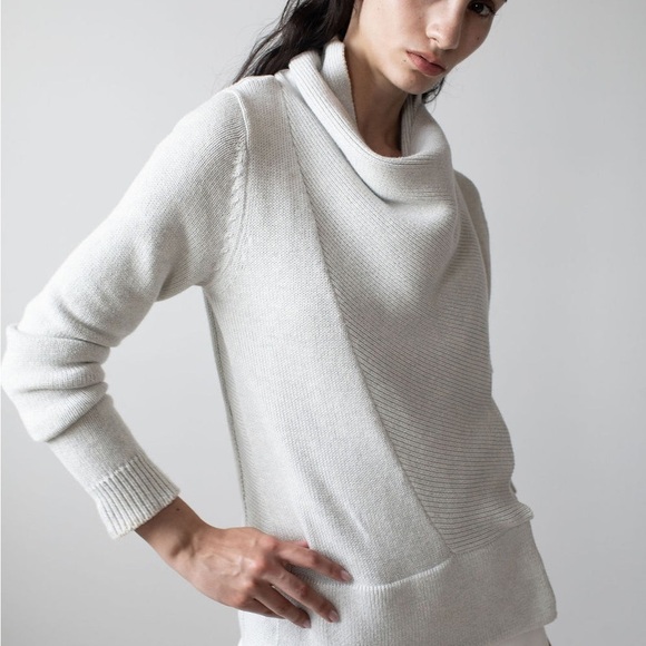 NFP Studios Convertible Cardigan w/ Detachable Wrist Cuffs 100% Cotton. - Picture 11 of 11